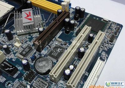 全新Intel 865gv主板 电脑配件的经典之选